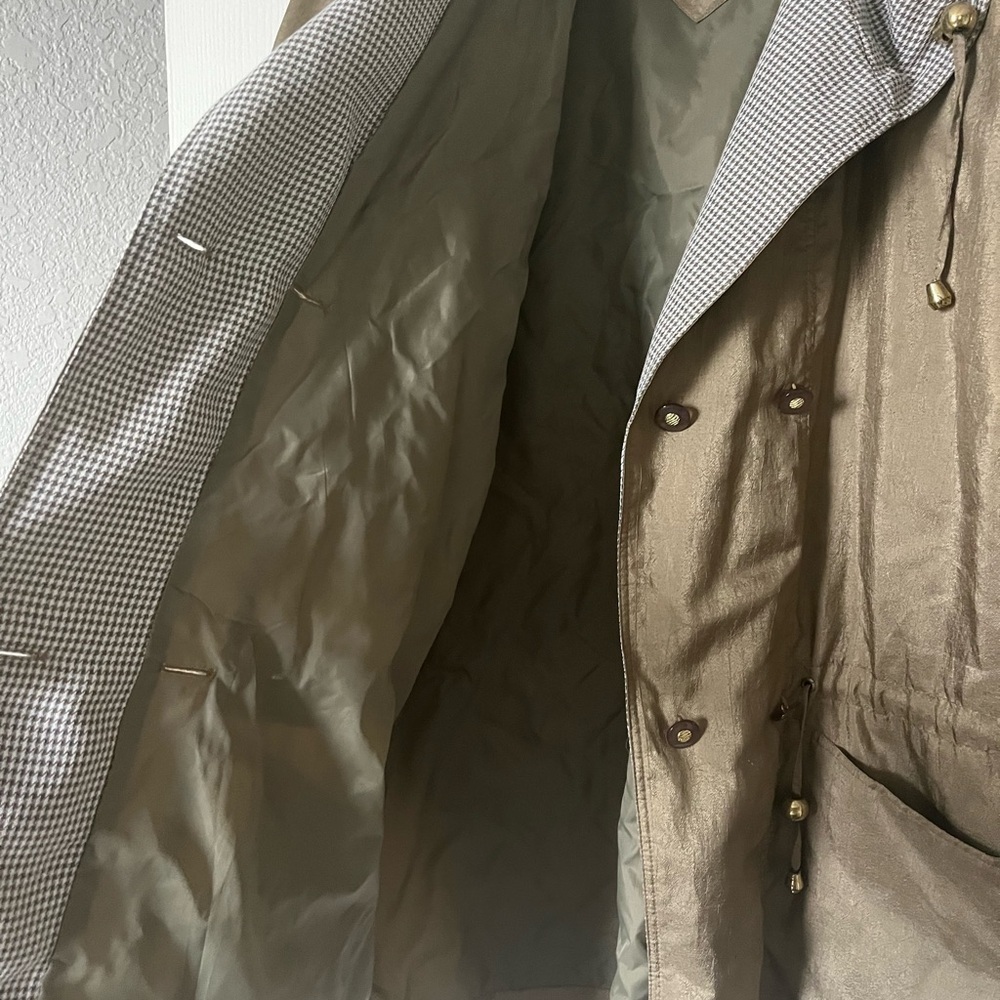Westport Women’s Jacket with Hood - Picture 3 of 10